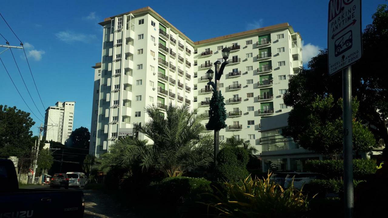 Jrmpt Residence Cebu Esterno foto